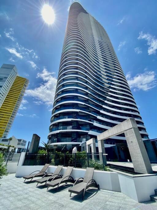 Oracle 1 1006 * Gold Coast