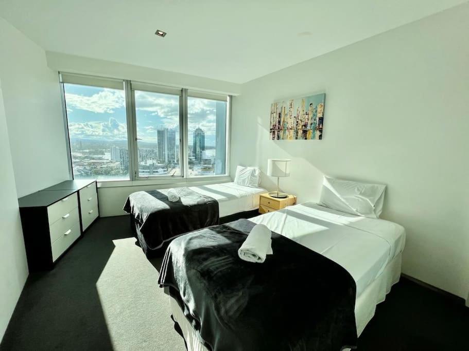 Q1 1709 Apartment Gold Coast