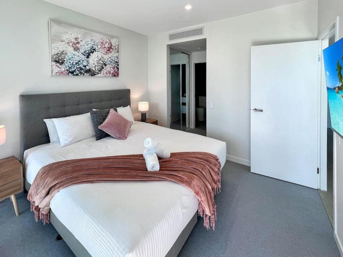 Signature Amazing Ocean Views Lvl 14 Unit 7 Apartment