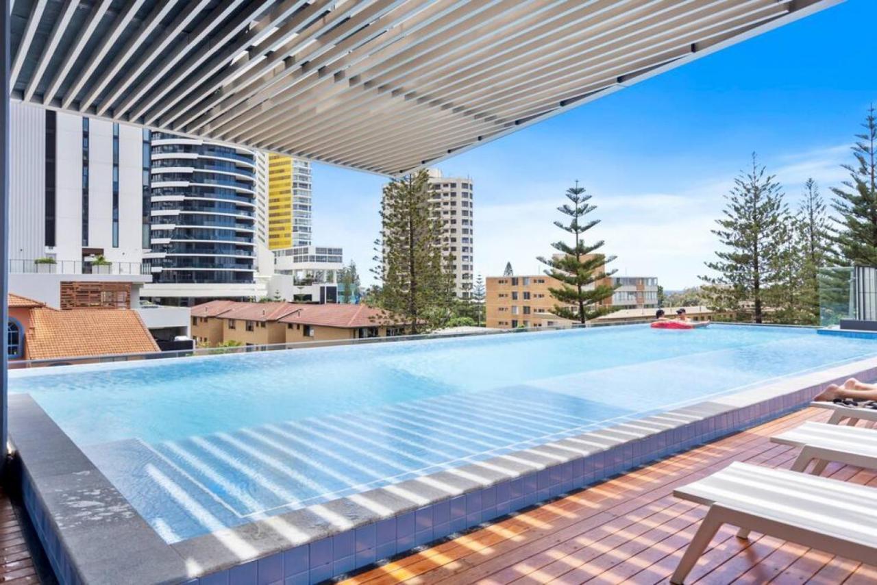 Signature Amazing Ocean Views Lvl 14 Unit 7 Apartment Gold Coast