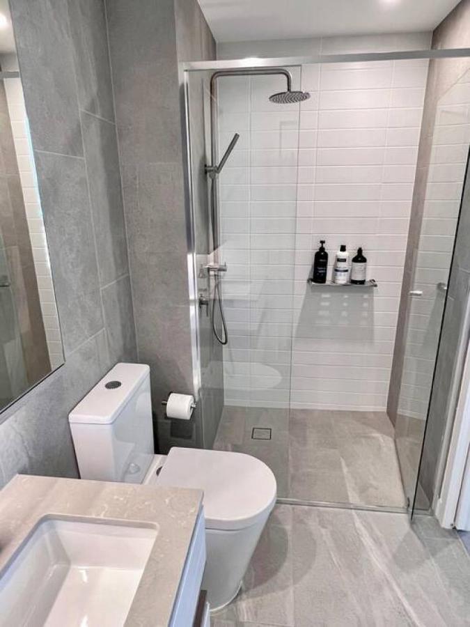 Signature Amazing Ocean Views Lvl 14 Unit 7 Apartment Gold Coast