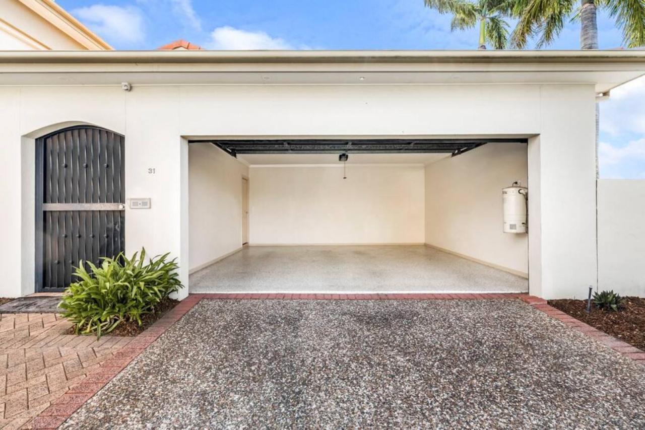 Casa de férias By The Canal - Runaway Bay Gold Coast