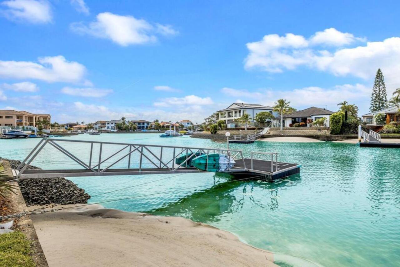 Casa de férias By The Canal - Runaway Bay *