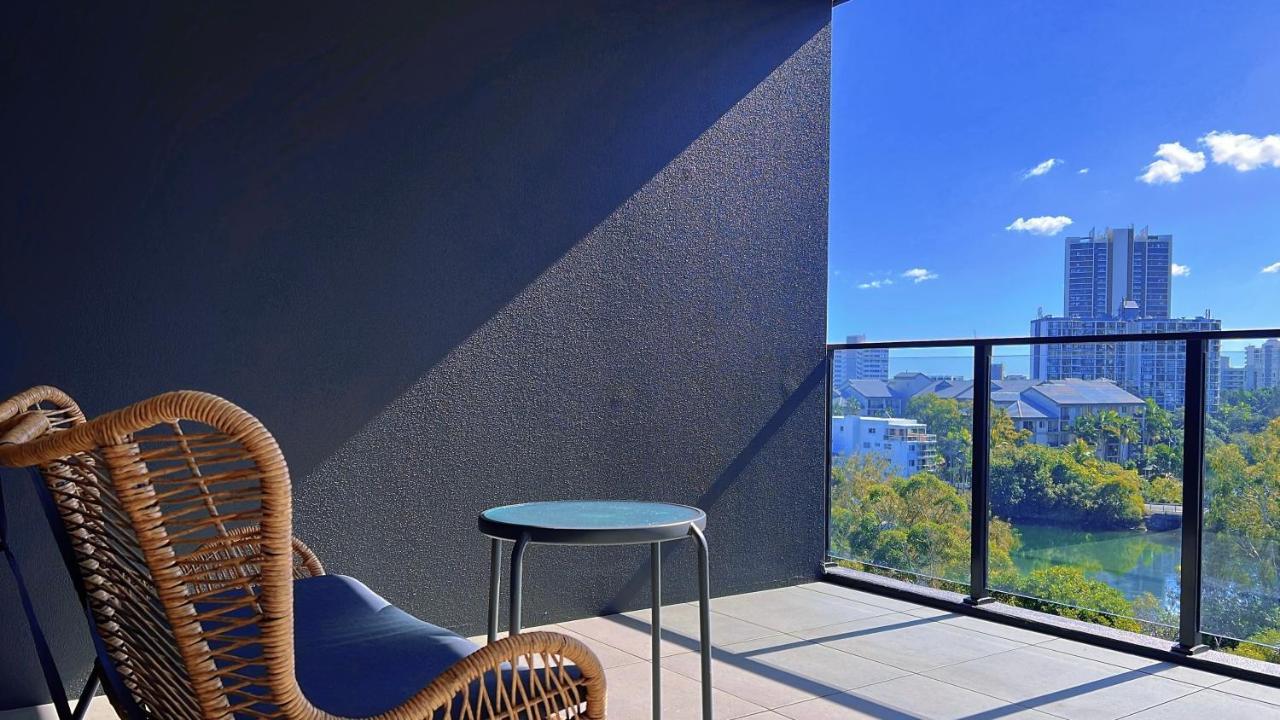 E.s. Surfers Paradise Apartment