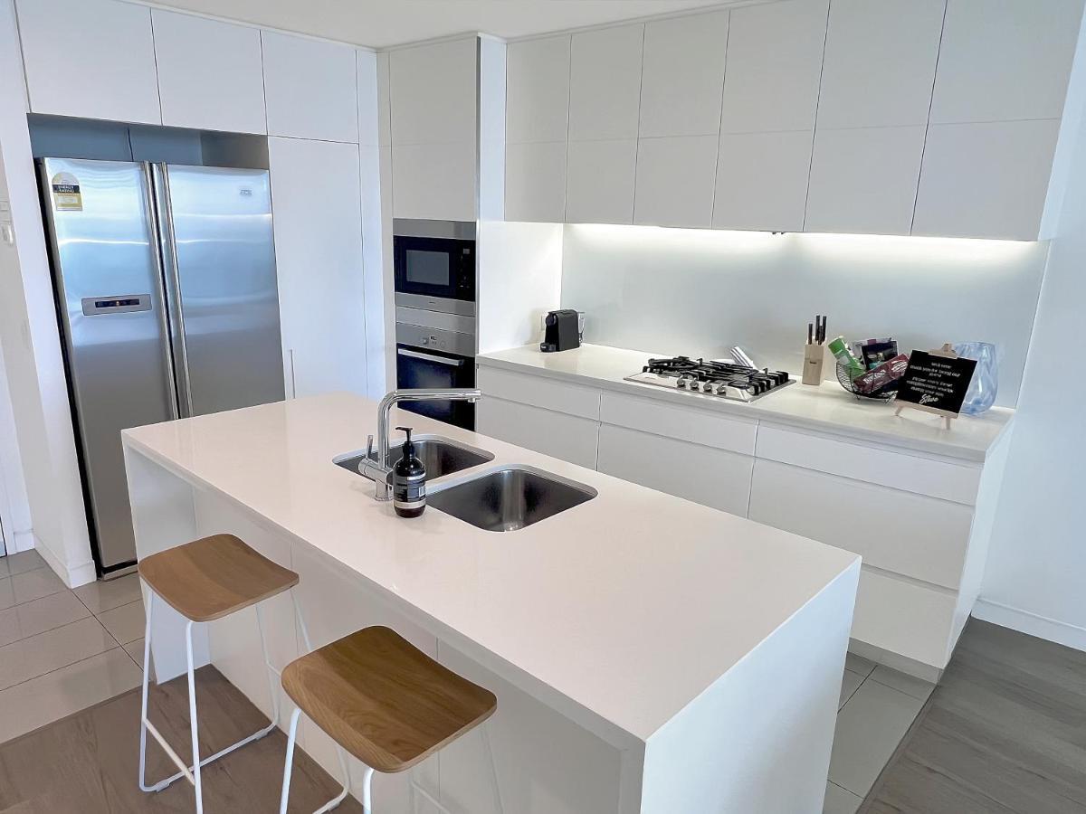 Oracle 28th Floor Tower 2 Ocean Views! - Gc Getaways Gold Coast