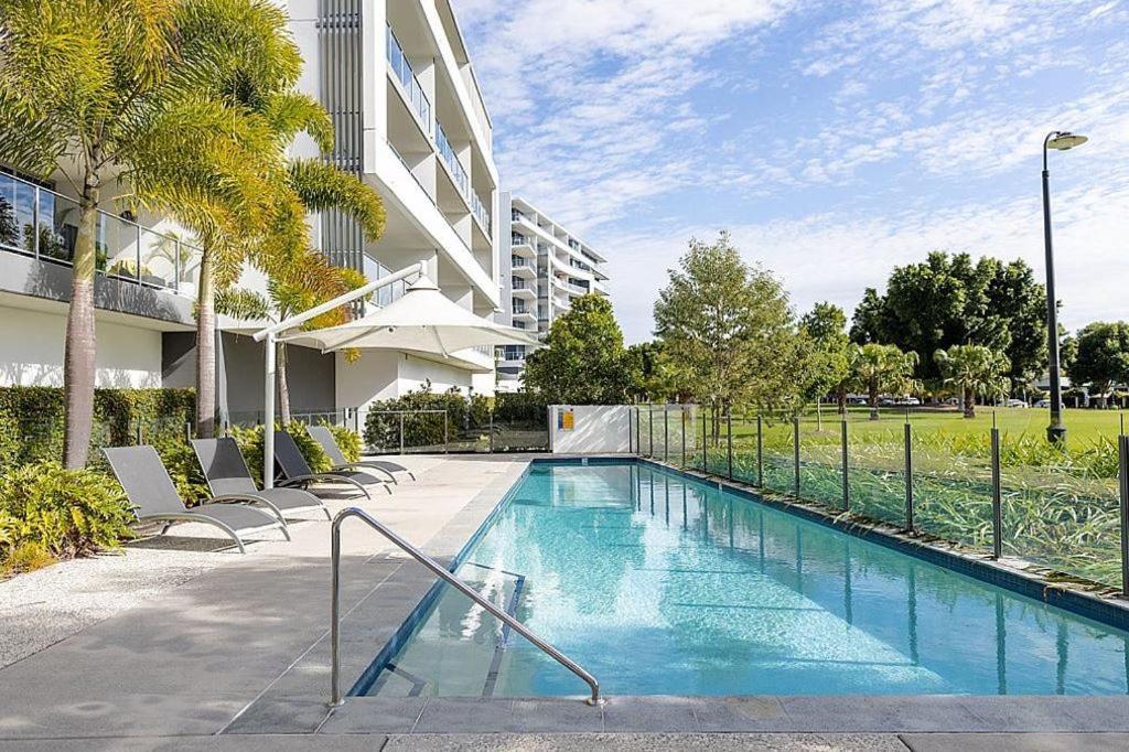 Harbour Quays 4*