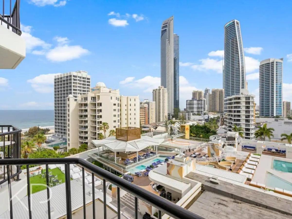 Apartment Mantra On View Surfers Paradise By Ready Set