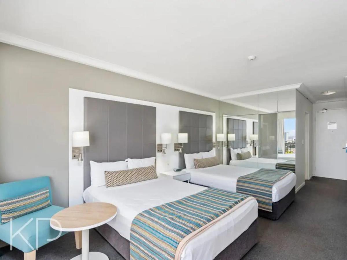 Mantra On View Surfers Paradise By Ready Set Apartment