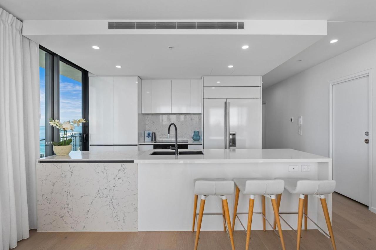 Opulent Ocean Opus -25th Floor Apartamento