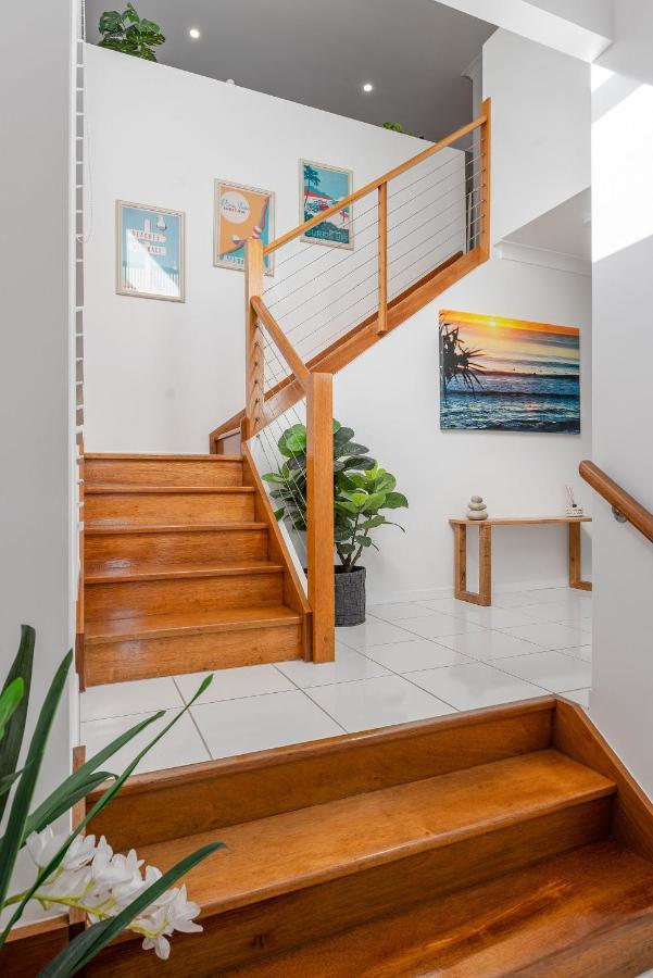 Burleigh House Holiday home *