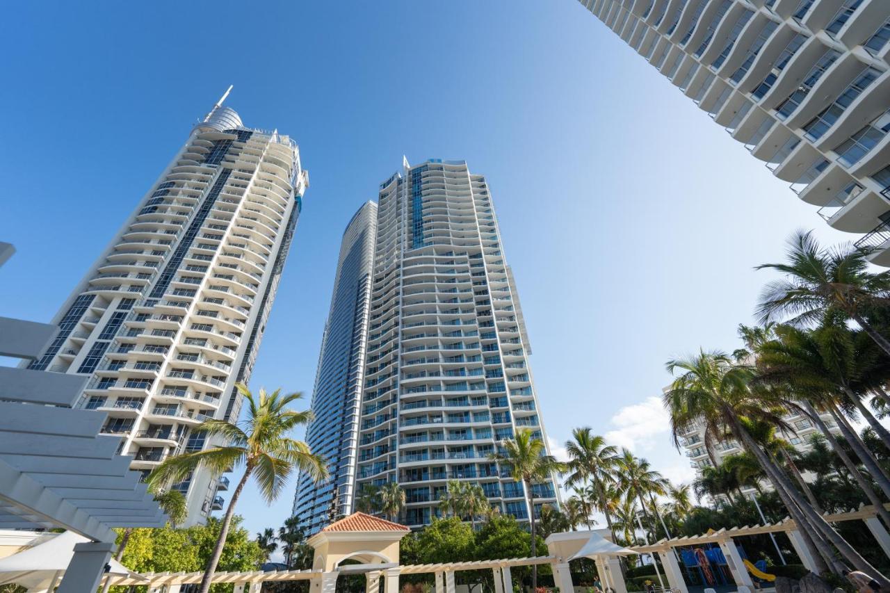 Chevron Renaissance - Style Living By Premium