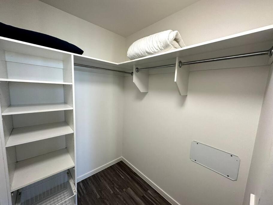 Mantra Wings Sleeps 8 Huge Lux Apartment