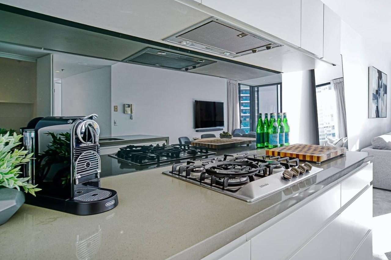 Apartment Broadbeach Exclusive - Sky High Luxury At Oracle Gold Coast