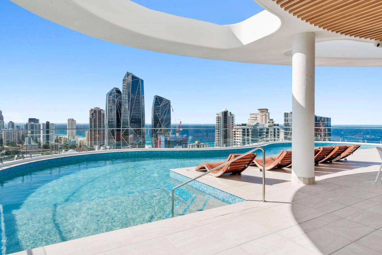 Apartment Glistening Horizons - Luxe Coastal Living *
