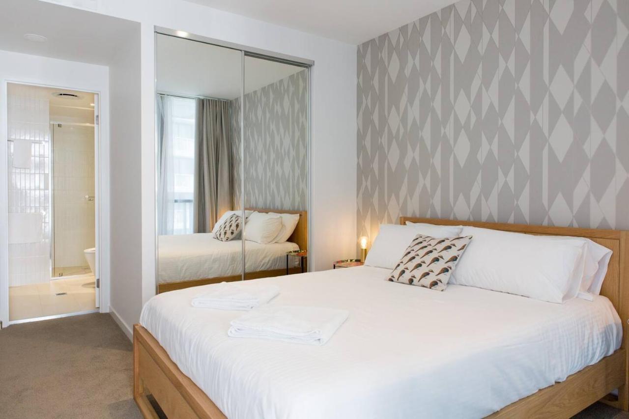 Modern Comfort Close To Beach, Casino, And Shopping Apartment *