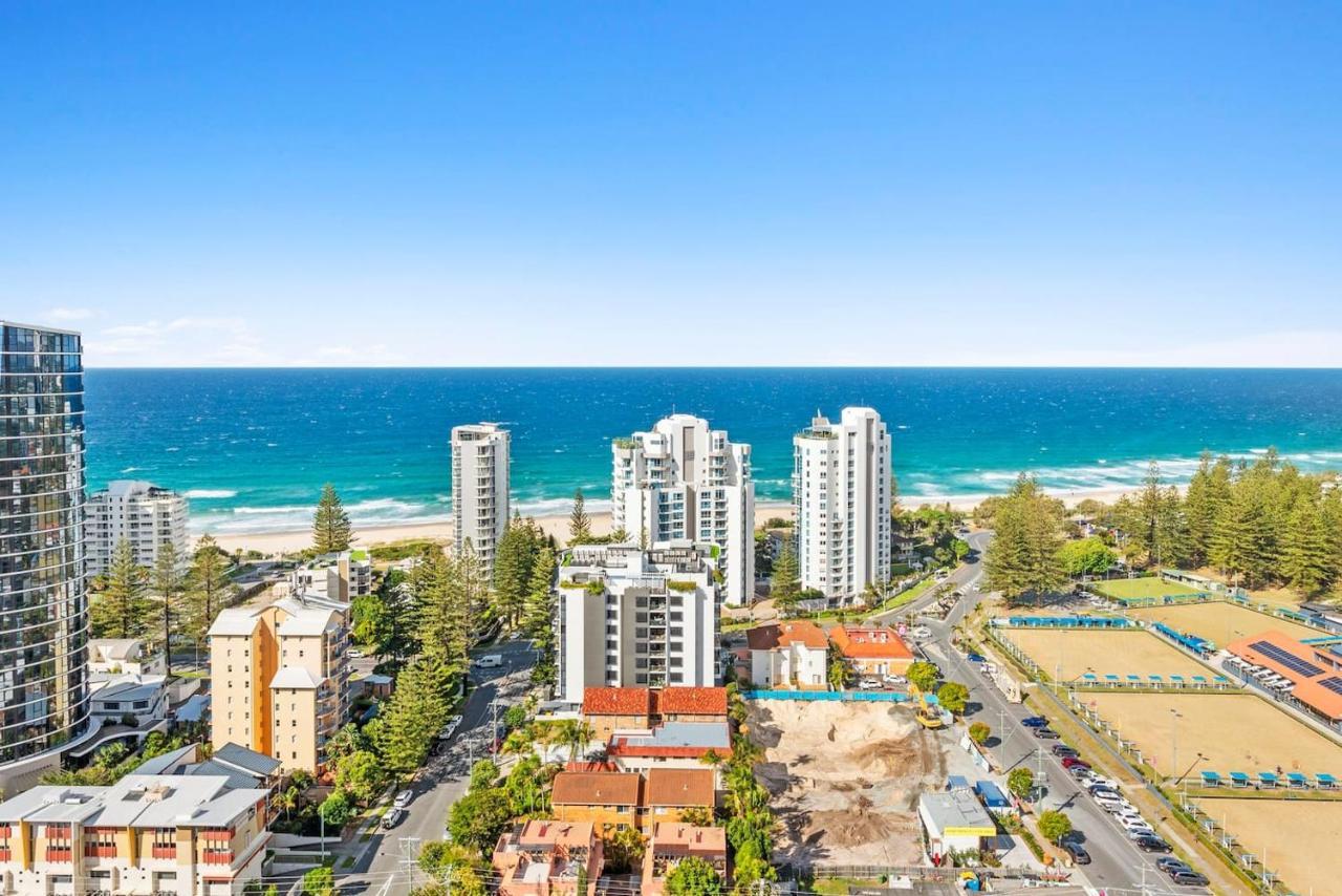 Glistening Horizons - Luxe Coastal Living * Gold Coast