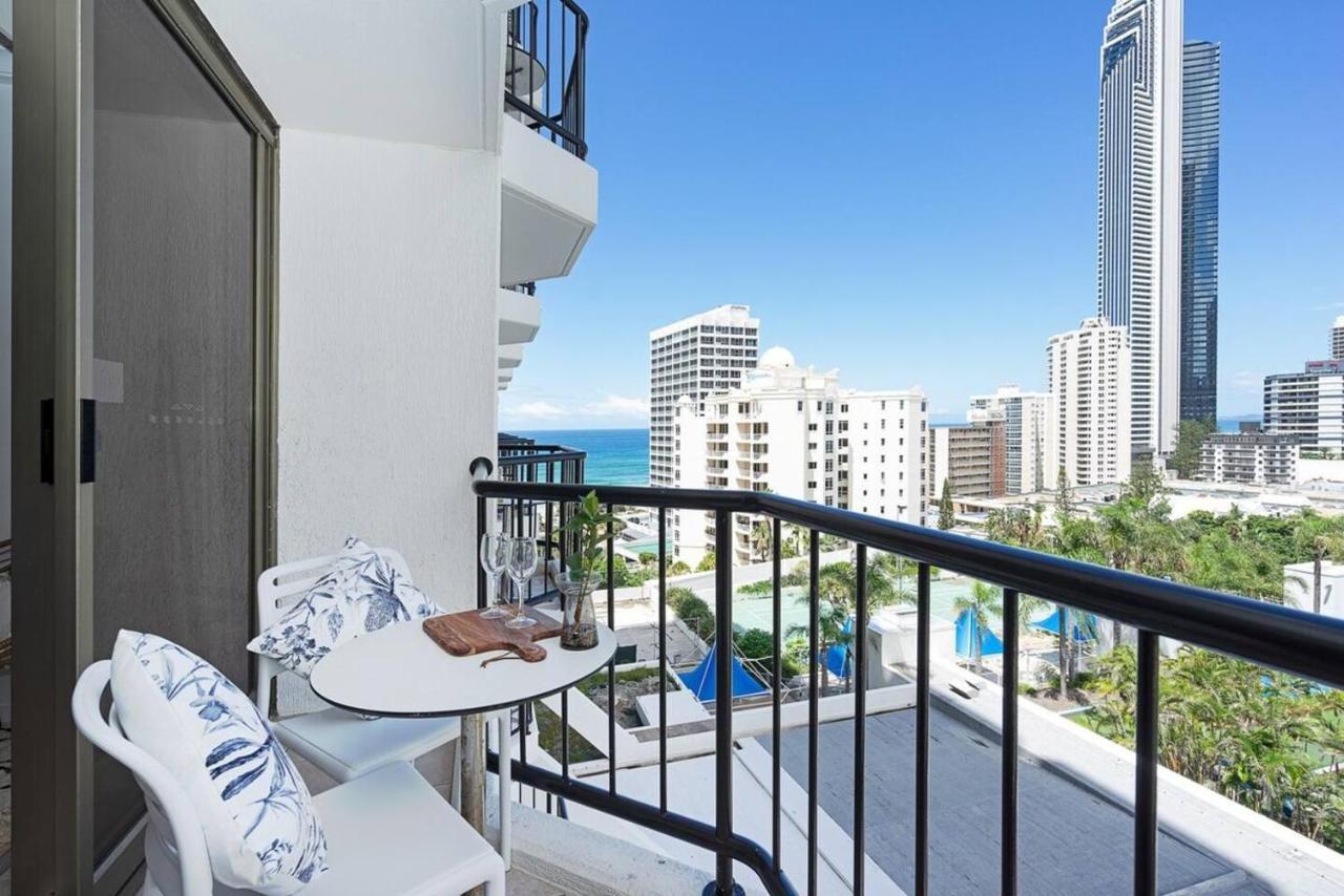 Sea Views At Surfers With And Balcony *
