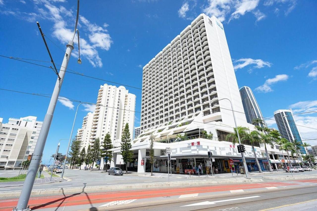 Sea Views At Surfers With And Balcony Apartment Gold Coast
