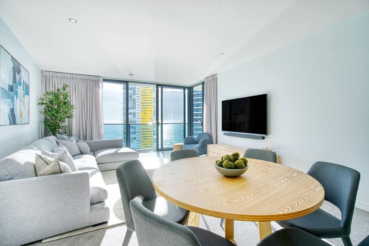 Broadbeach Exclusive - Sky High Luxury At Oracle Apartment *