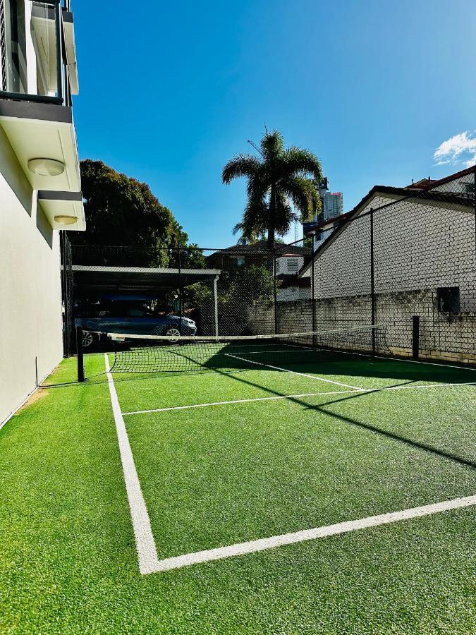 Broadwater Parklands Paradise-one & Two Bedroom Apartment *