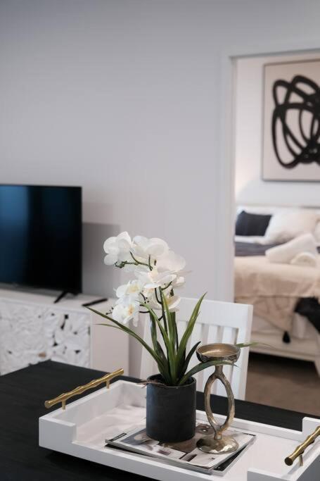 Waterview Two Bedrooms & Free Parking