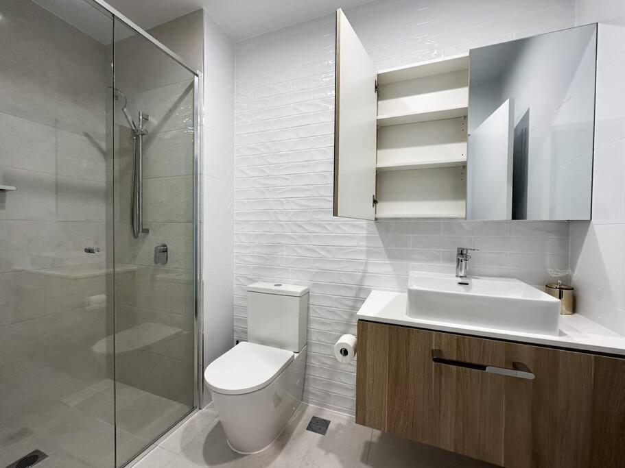 Apartment Waterview Two Bedrooms & Free Parking *