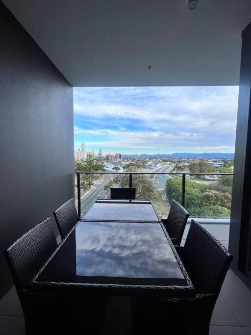 Waterview Two Bedrooms & Free Parking *