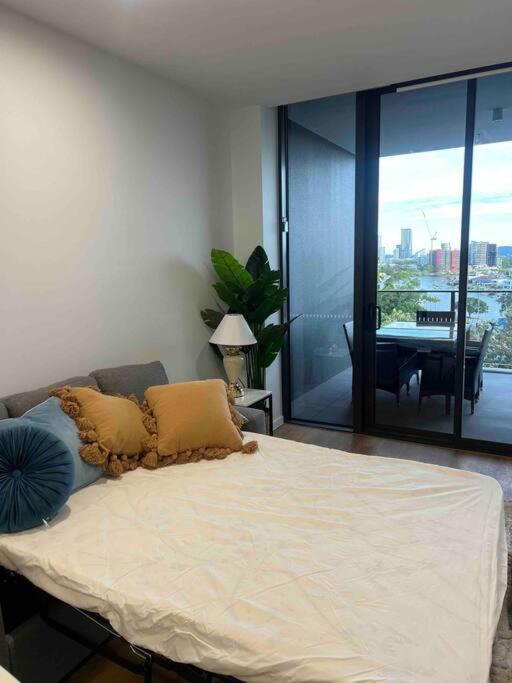 Apartment Waterview Two Bedrooms & Free Parking Gold Coast