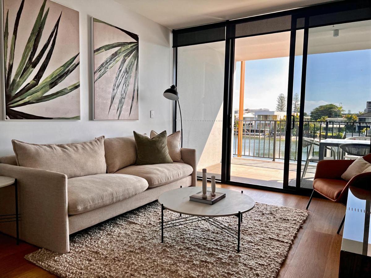Quiet Family Paradise In Surfers *
