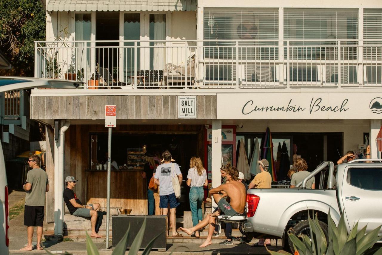 White Dolphin, Unit 7 * Gold Coast