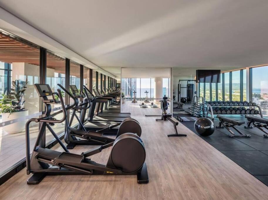 Luxury 1br Apt In Broadbeach - S Casino Residences Apartment *
