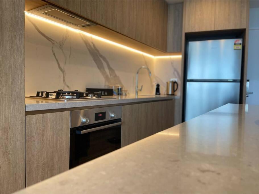 Luxury 1br Apt In Broadbeach - S Casino Residences Apartment Gold Coast