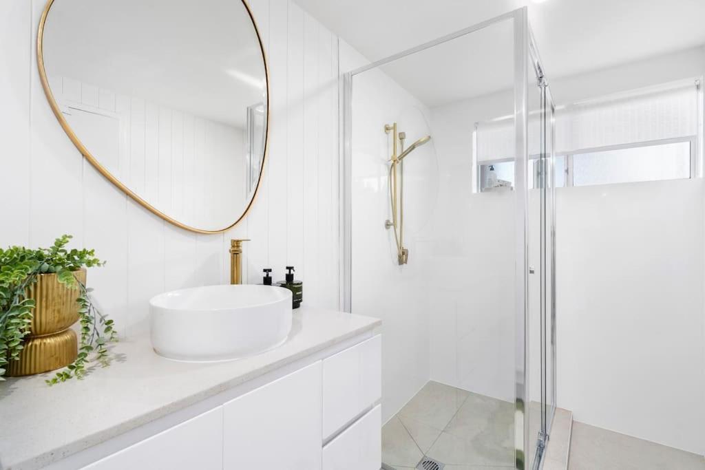Apartment Beachfront Bliss 2 Bd Broadbeach