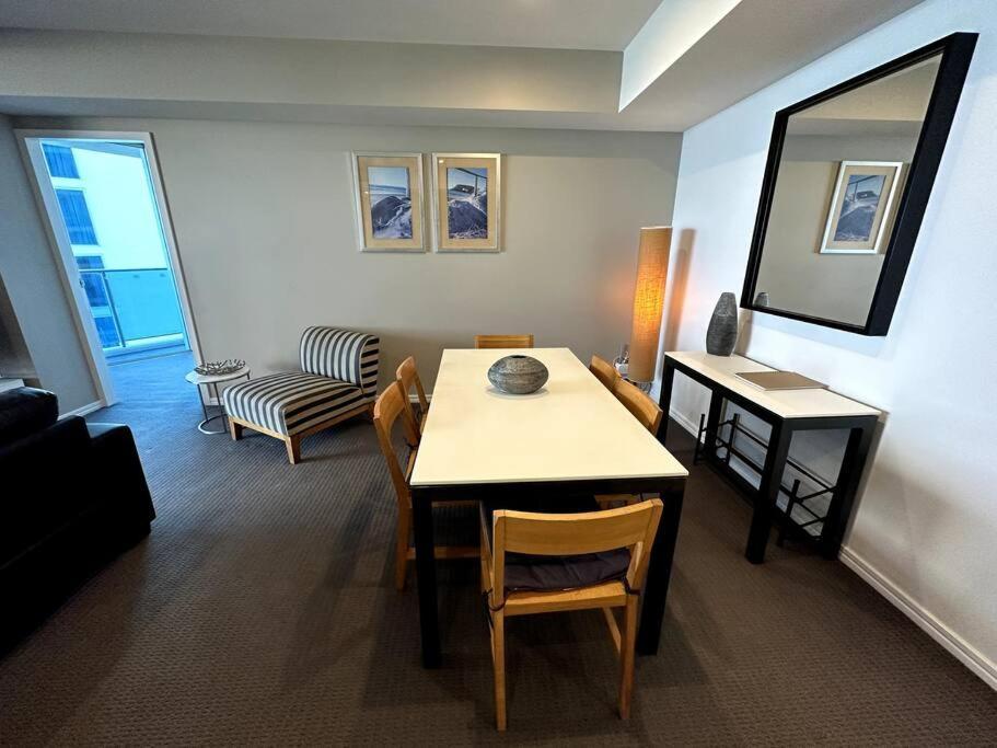 5bd Hilton - Massive Lux Aprt Apartment Gold Coast