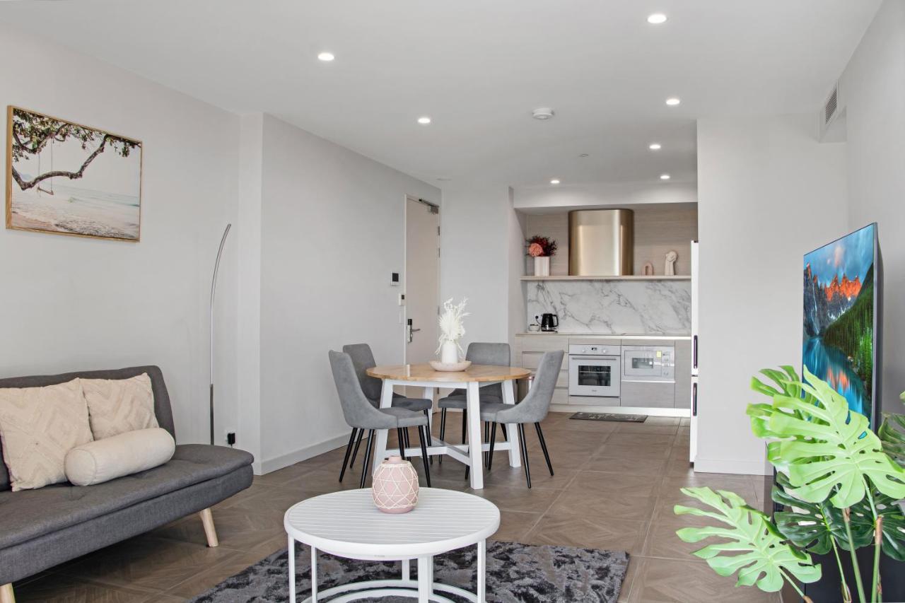 Luxury La Isla Apartment Gold Coast