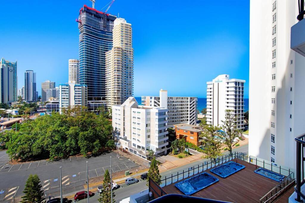 Apartment At Mantra On View Gold Coast