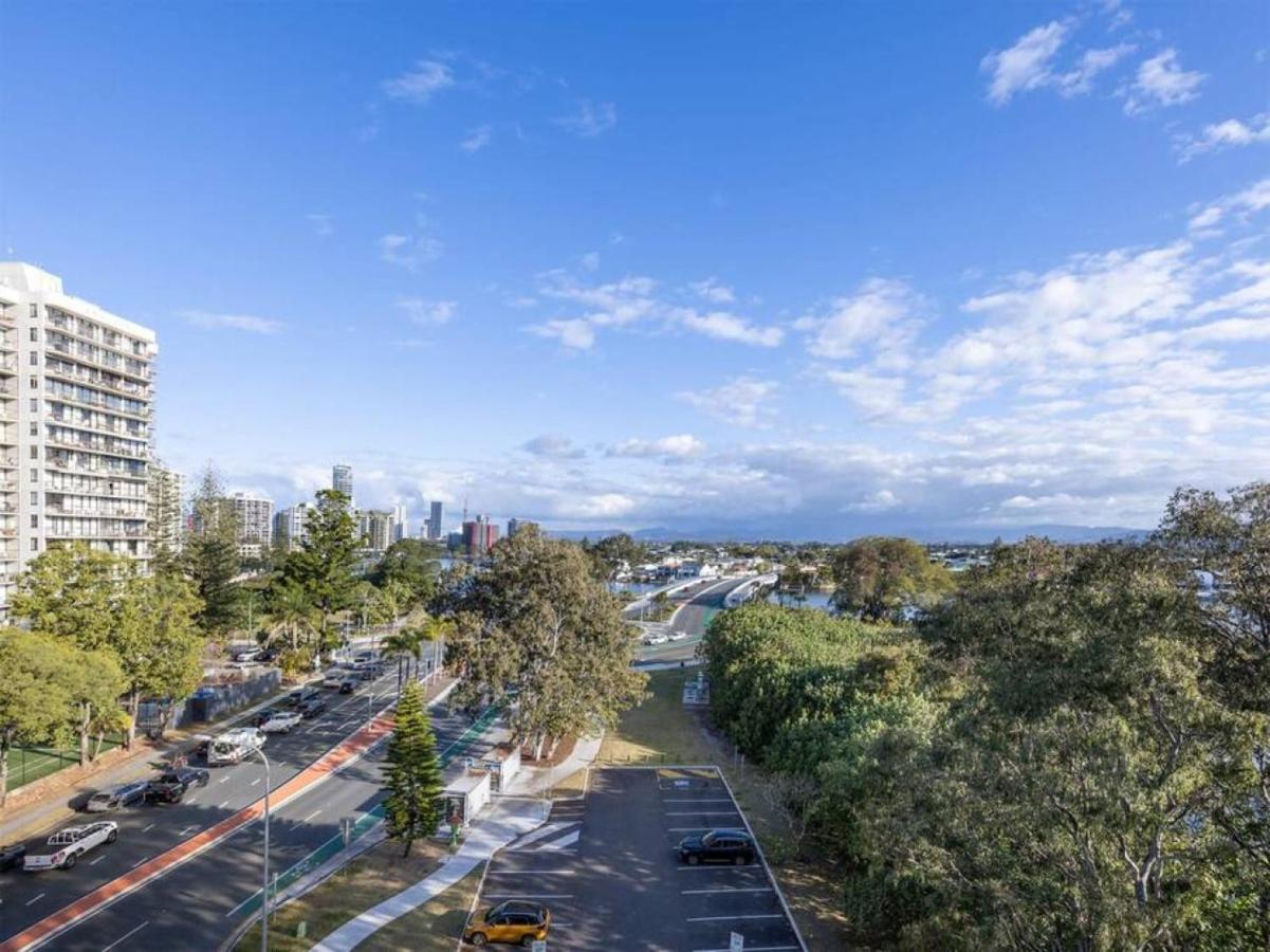Brandnew Two Bed In Surfers Paradise With Carpark * Gold Coast