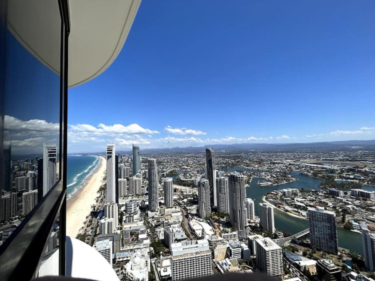 Views From Clouds New Skyhome In Luxury Apartment