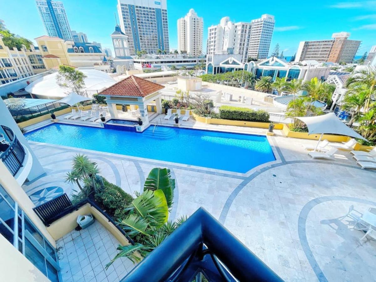 Prime Location 2bd Serviced At Surfers Paradise Apartamento