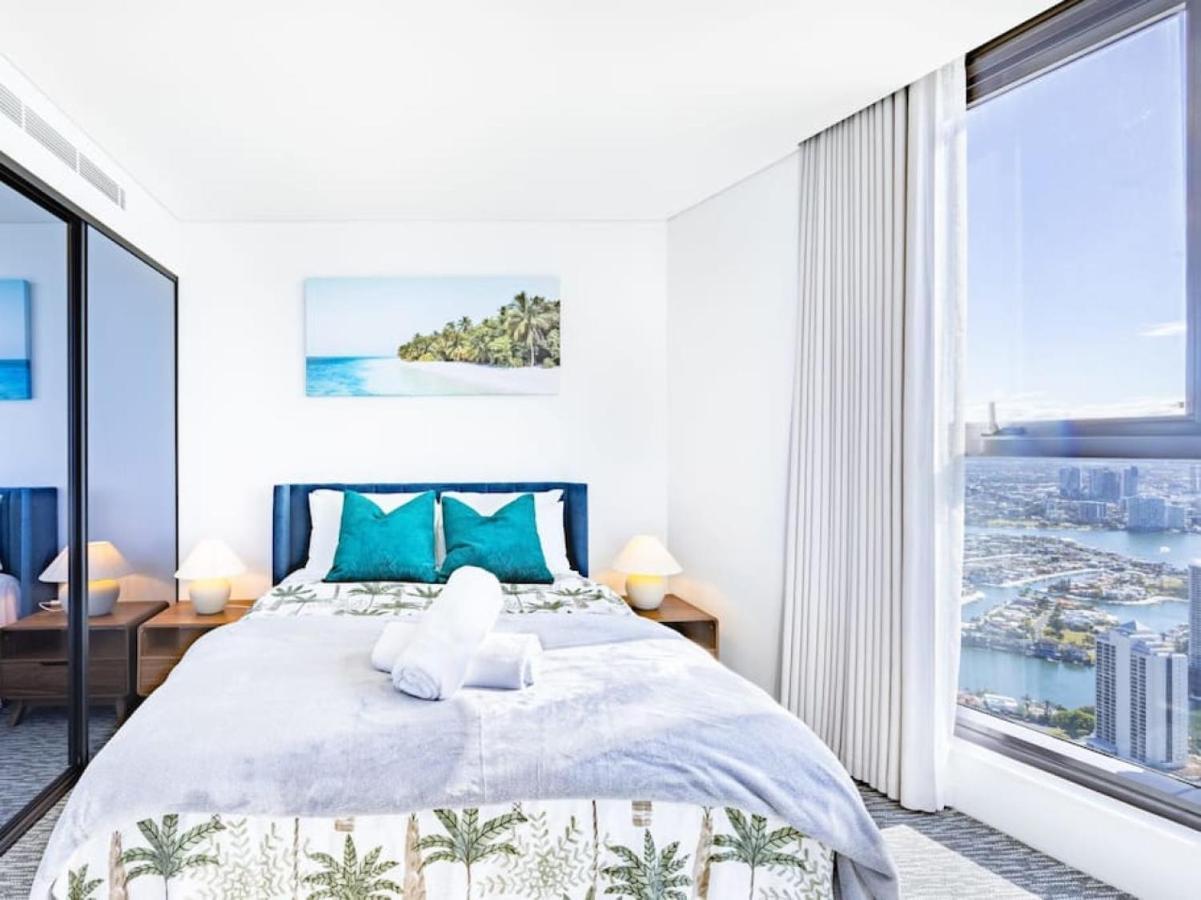 Apartment Stunning Ocean View On High Level In Luxury 3bd Ap Gold Coast