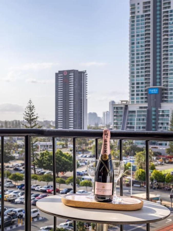 Marina View Escape 3mins Walk To The Apartment *