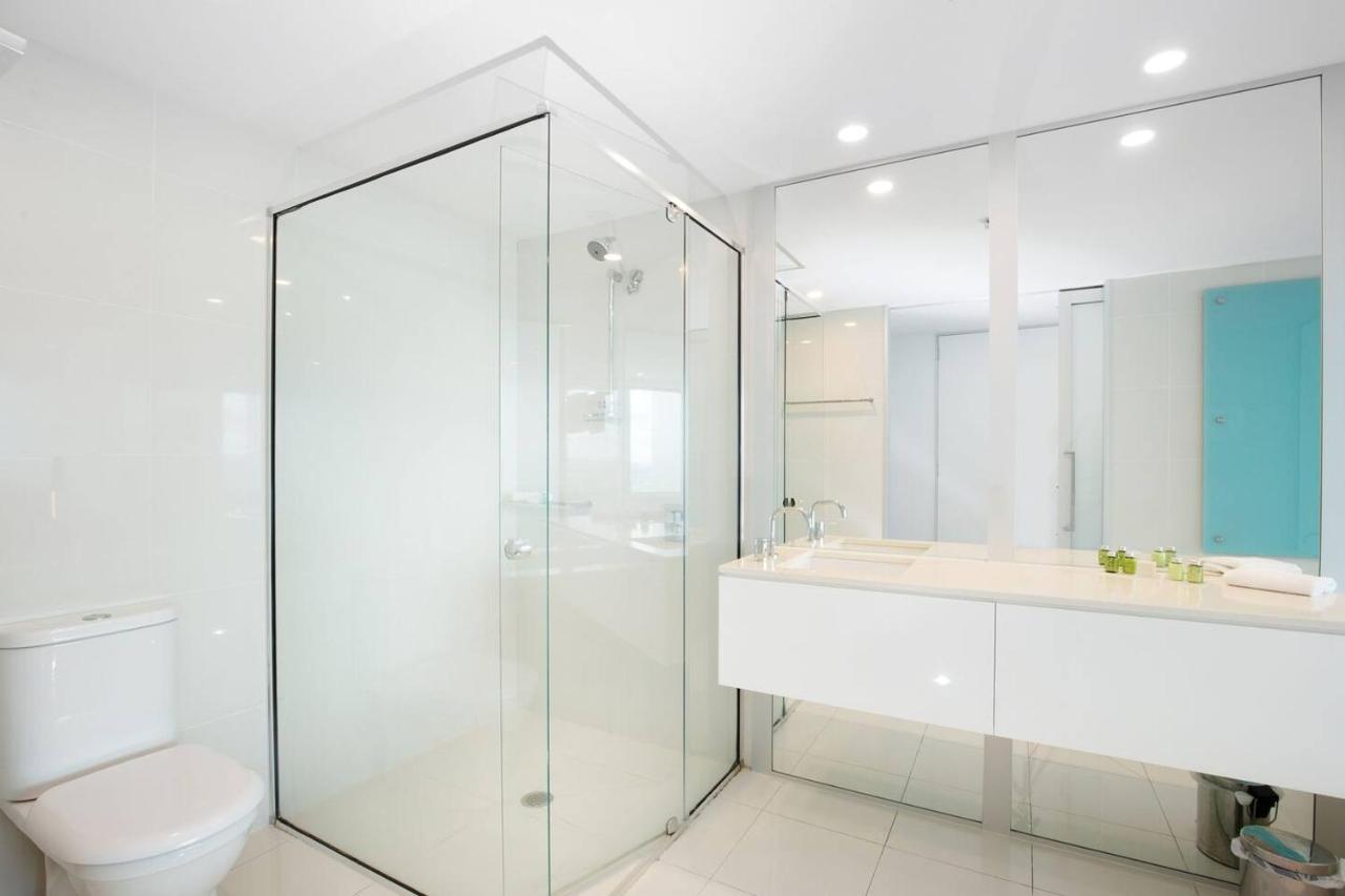 Blue Abyss - Panoramic Haven At Lavish & Apartment *