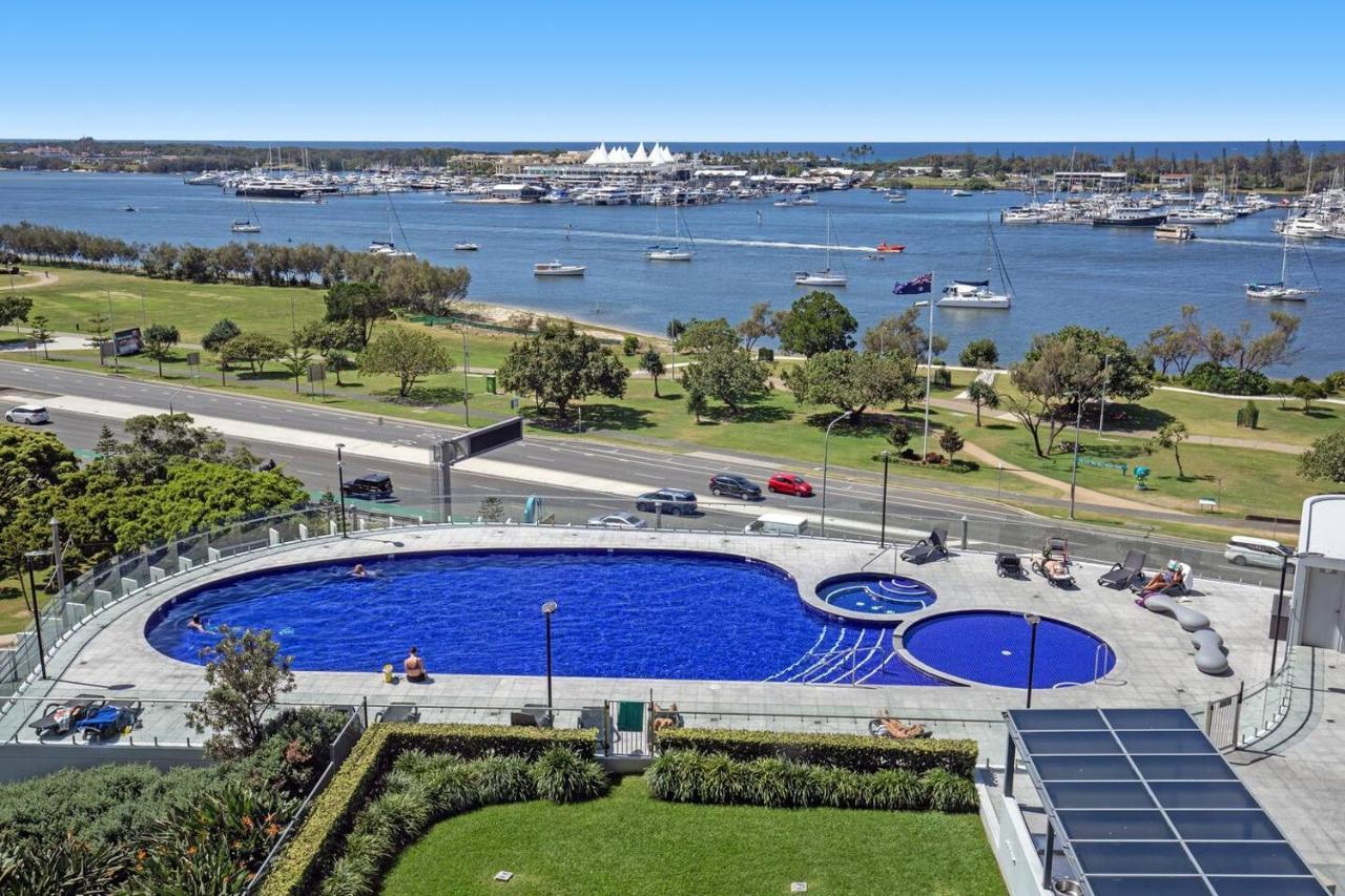 Como Prestige Breathtaking Southport Sundale * Gold Coast