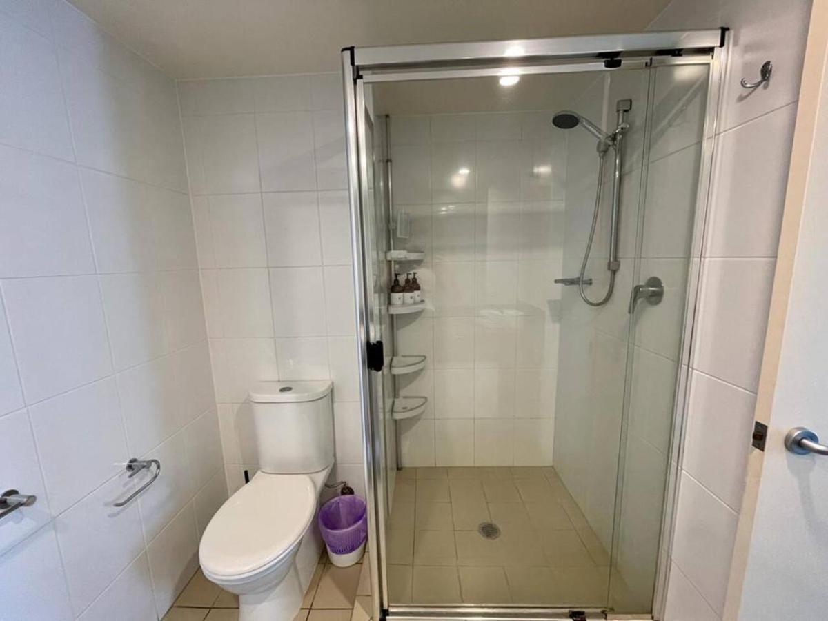 Glam & Stylish Broadbeach 2br Apartment *