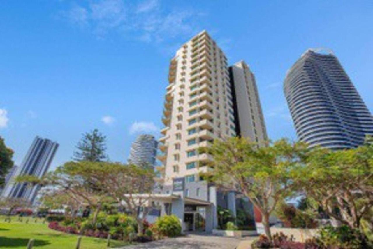 Glam & Stylish Broadbeach 2br * Gold Coast