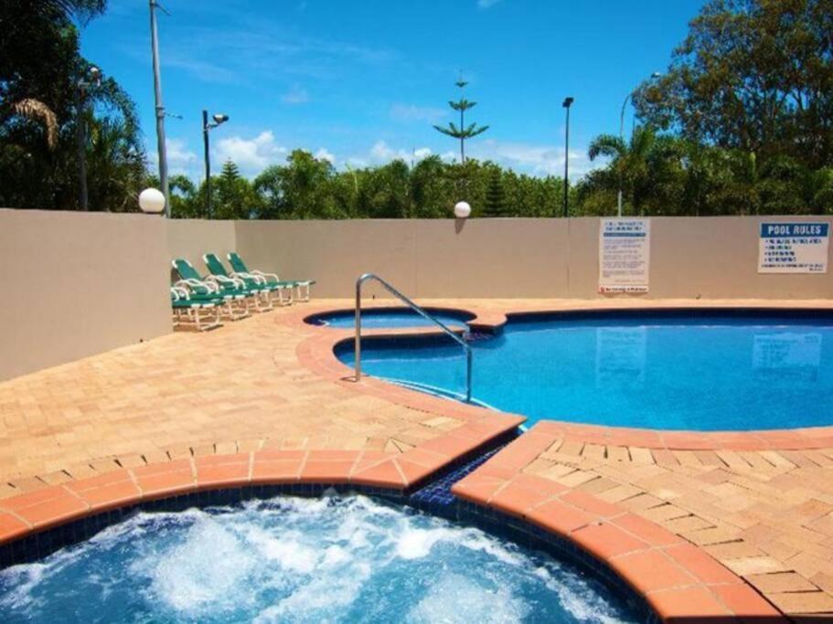Apartment Bright 2b2b W/spectacular Main River Views