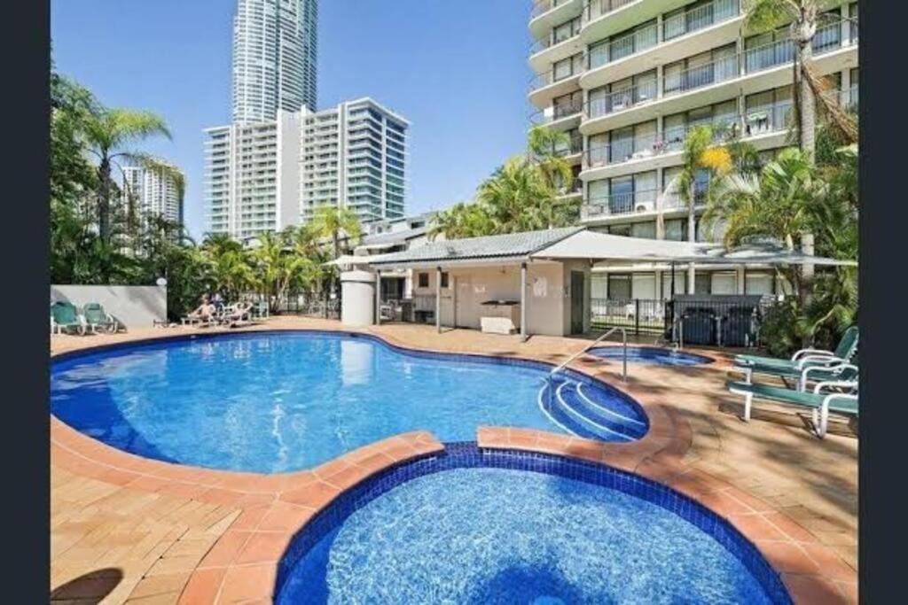 Apartment Bright 2b2b W/spectacular Main River Views