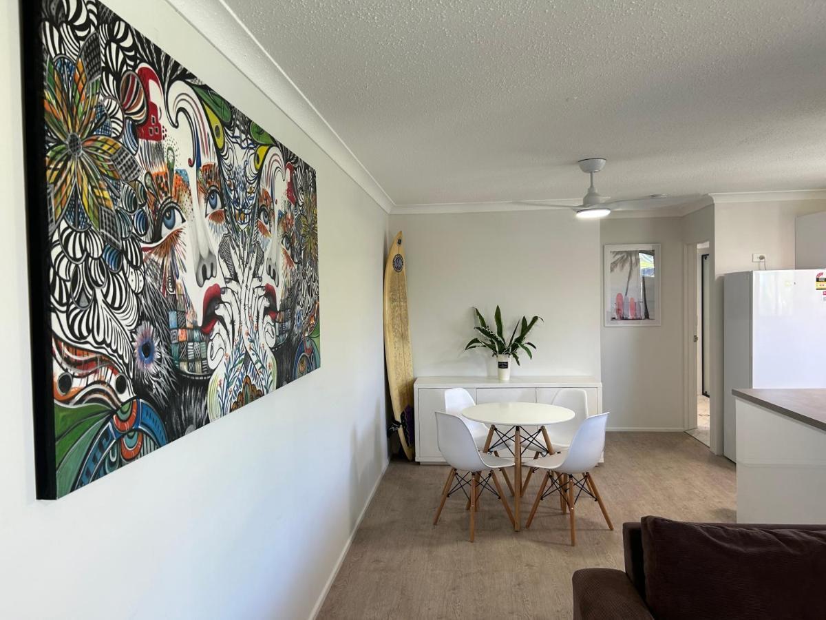 Kirra Unit Gold Coast