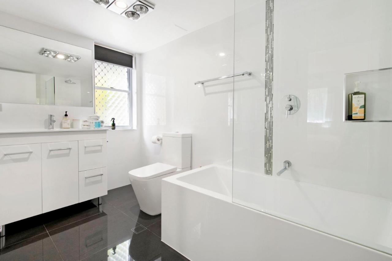 Broadbeach Oasis - 2 Bedroom In Britannia Apartment