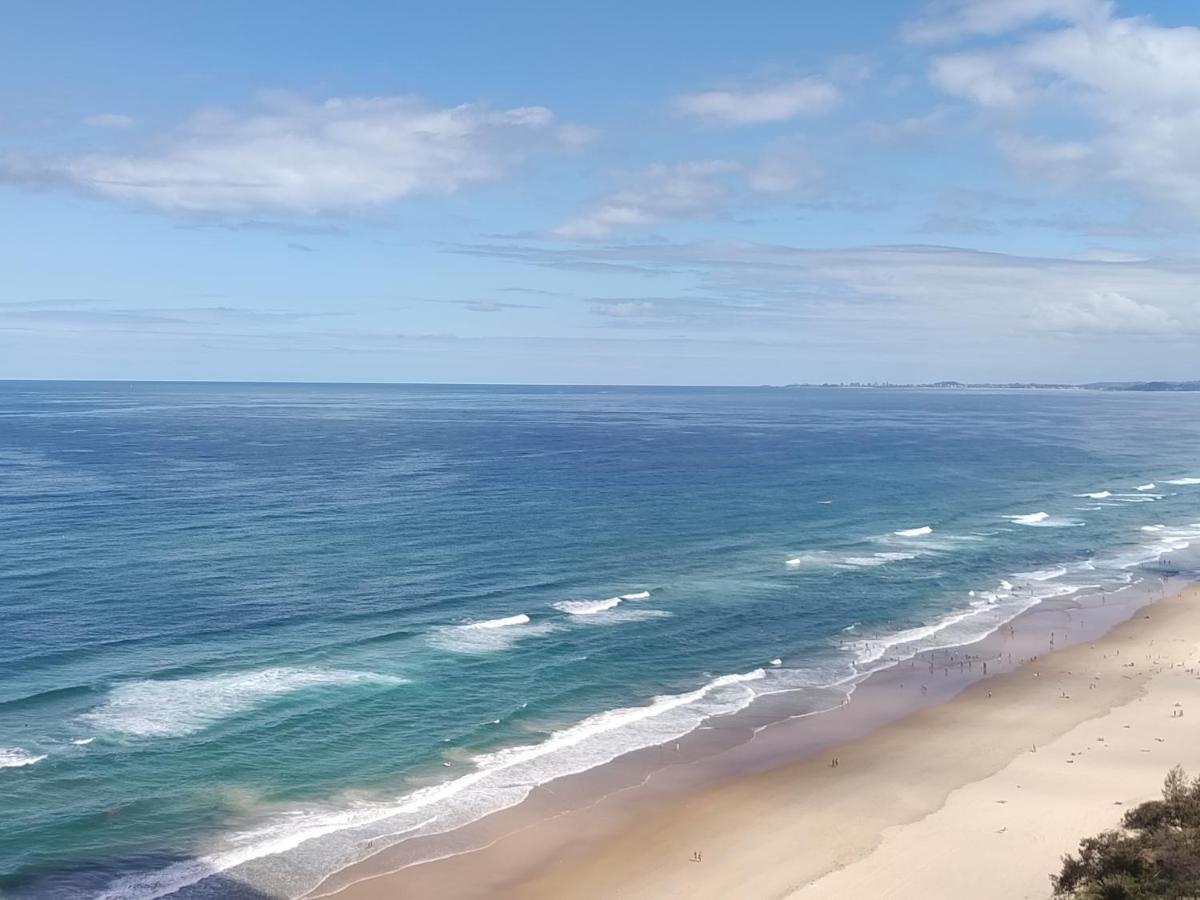Apartment Oceanfront Surfers Celebrity Gold Coast
